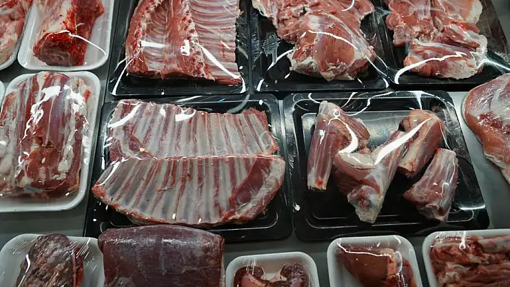 'Yeterli pişirilmeyen etler ölüme bile yol açabilir'