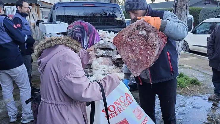 İhtiyaç sahiplerine ücretsiz kalkan dağıtıldı