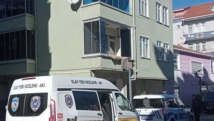 Eşi tarafından bıçaklanan kadın hastaneye kaldırıldı