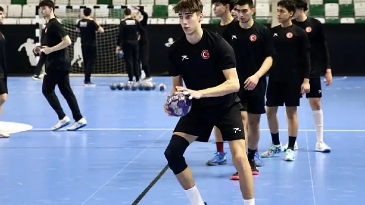 Hedefi başarı çıtasını yukarıya taşımak