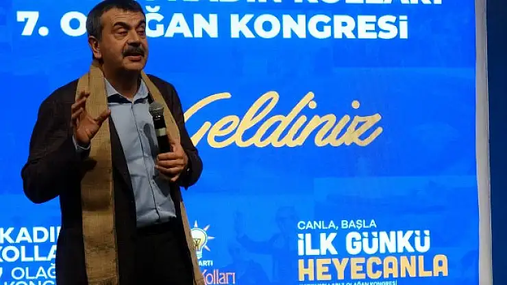 Bakan Tekin kongrede konuştu