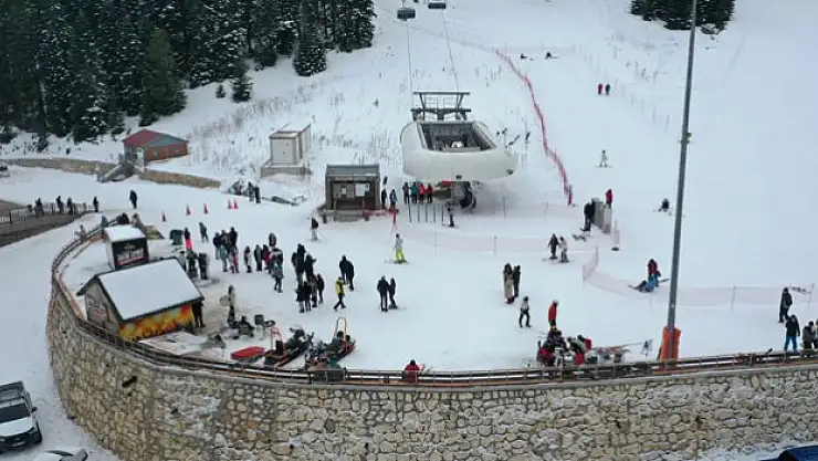 Kayak Merkezi'nde hafta sonu yoğunluğu