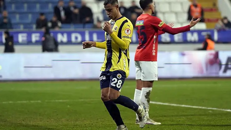 Bartuğ Elmaz,  golle tanıştı