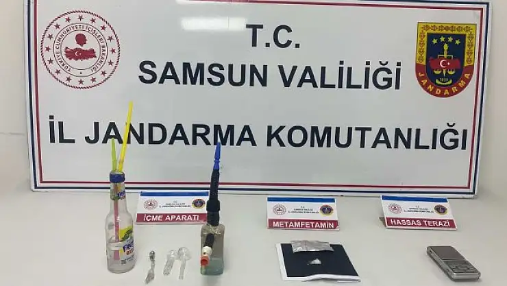 Aranan şahıs uyuşturucu maddeyle yakalandı