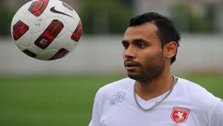 Samsunspor, Dominguez ile sözleşmesini fesh etti