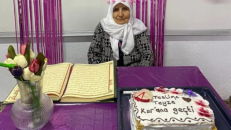 Amasyalı Teslime Nine 4 ayda Kur'an-ı Kerim okumayı öğrendi