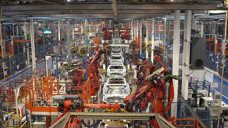 Otomotiv sektörü bu yıl 39 milyar dolar ihracat hedefliyor