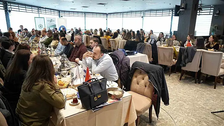 Z kuşağına özel kariyer modeli geliştirme araştırmasında