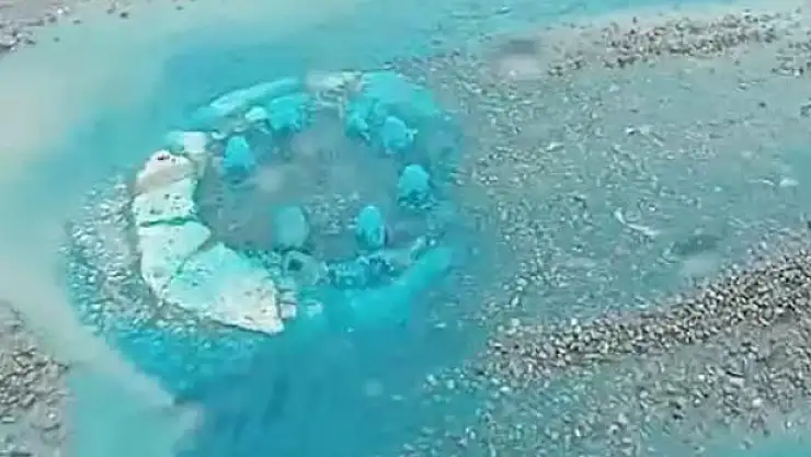 Rögardan mavi renkli su taştı