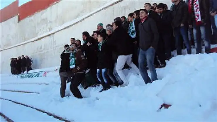 Taraftara Kötü Sürpriz