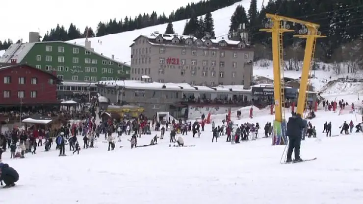 Uludağ'da yoğunluk yaşandı