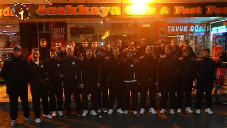 Çarşambaspor bu gün Darıca ile oynuyor