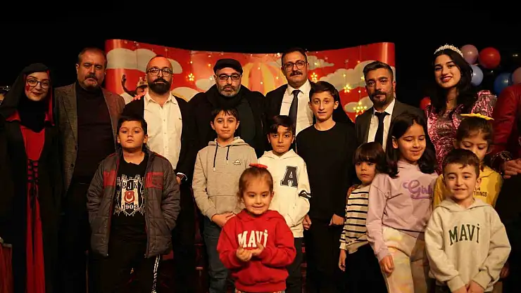 Her şey çocukların mutluluğu için