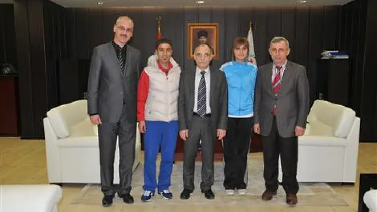 OMÜ'lü öğrenci Türkiye rekoru kırdı