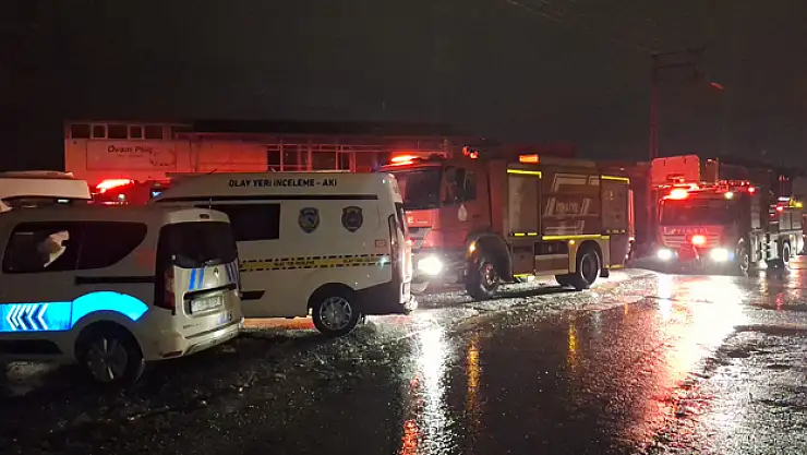 DEPODA YANGIN ÇIKTI