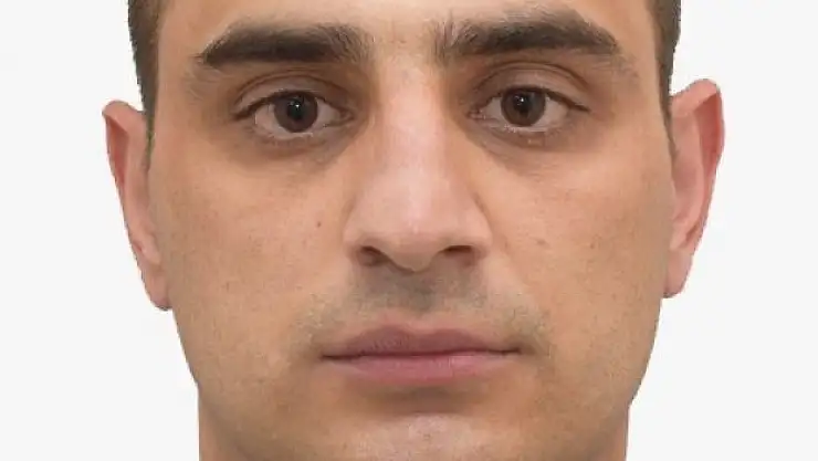 Polis memuru kalbine yenik düştü