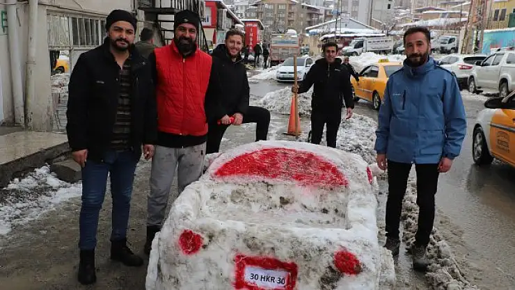 Esnaf kardan araba yaptı