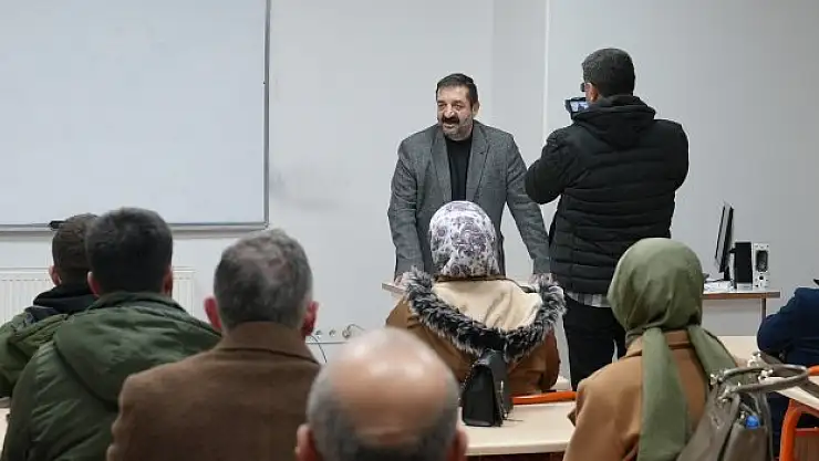 Yazarlık atölyesi başladı