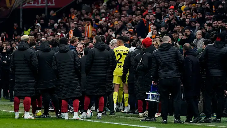 Galatasaray - Adana Demirspor maçı tatil edildi