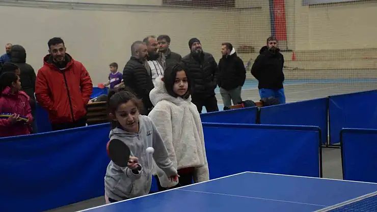 Masa tenisi müsabakaları  bitti