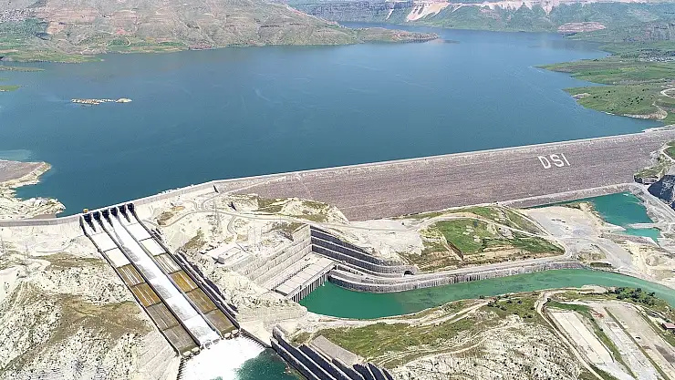 Siirt'te Prof. Dr. Veysel Eroğlu Baraj Gölü avcılık yoluyla istihsal hakkı kiraya verilecek