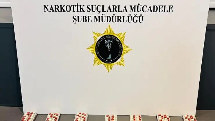 Bin 746 adet sentetik ecza ele geçirildi