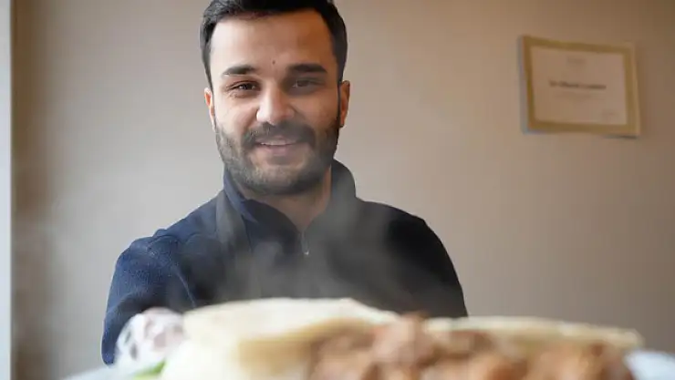 Elektrik-elektronik mühendisi sektörde umduğunu bulamayınca kavurmacı dükkanı açtı