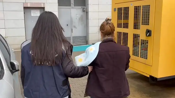 Kadın hırsız yakalandı