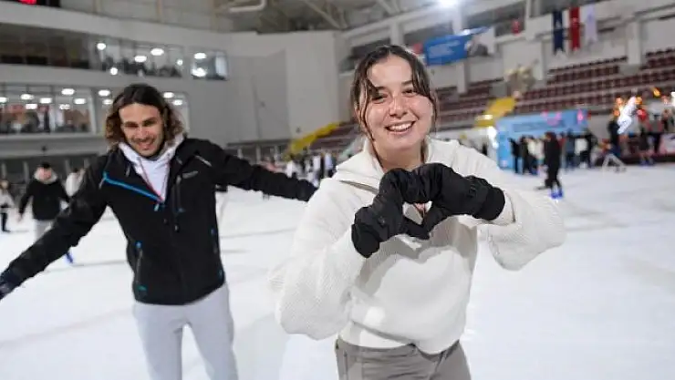 Buz pistinden sıcak görüntü
