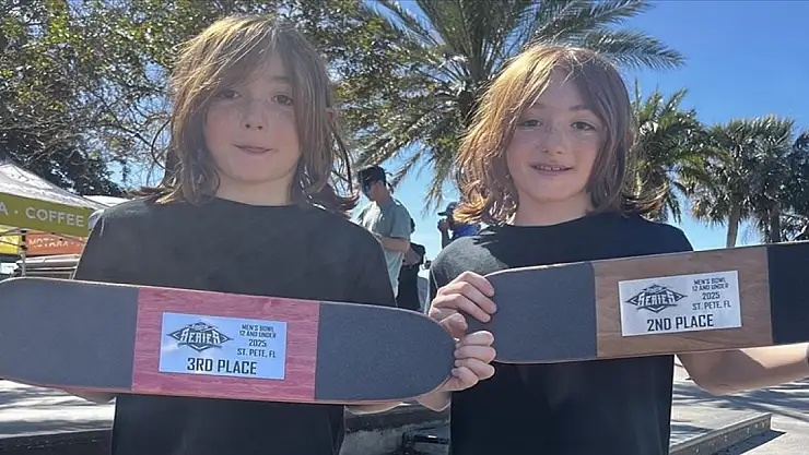 İkiz kaykaycılar,  yarışmada podyuma çıktı