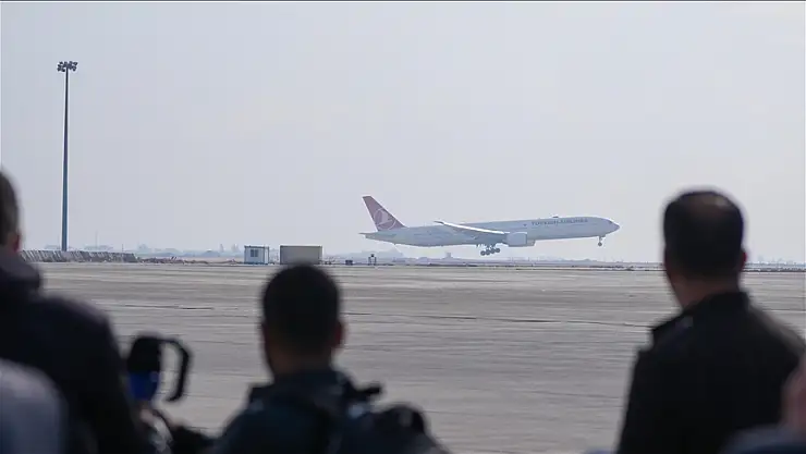 Türkiye, Şam Havalimanı'nı yenileme çalışmalarına başladI