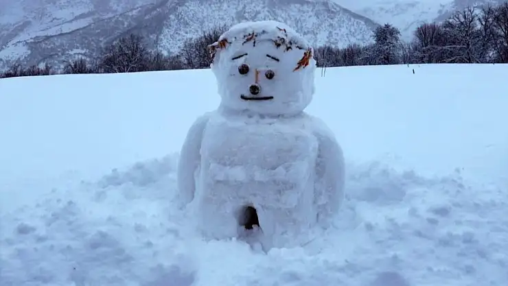 Tunceli''de eğitime kar engeli