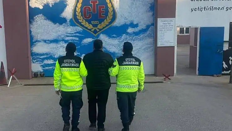 Kaçak göçmen organizatörü tutuklandı