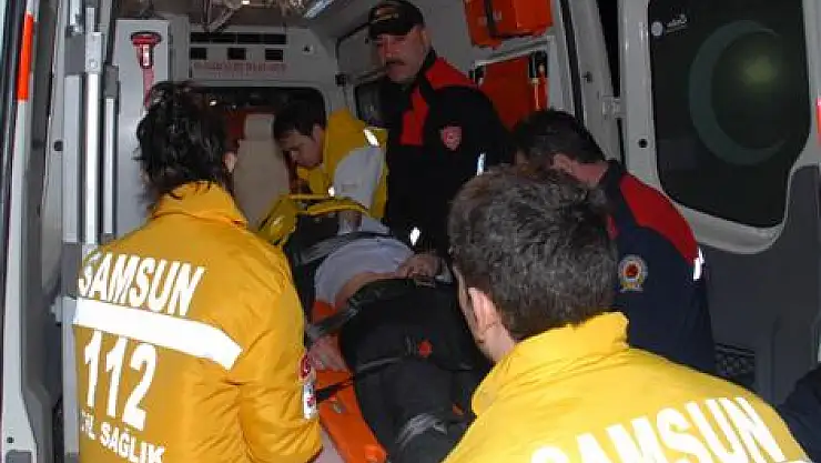 Samsun'da otomobil takla attı