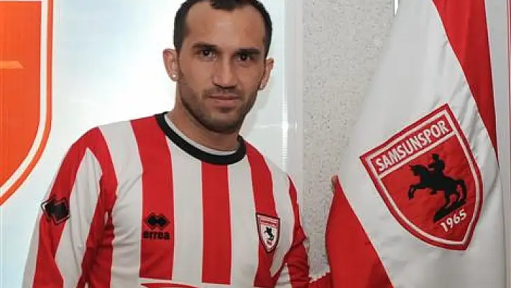 Taraftarın süprizi Yunanlı oyuncuyu duygulandırdı