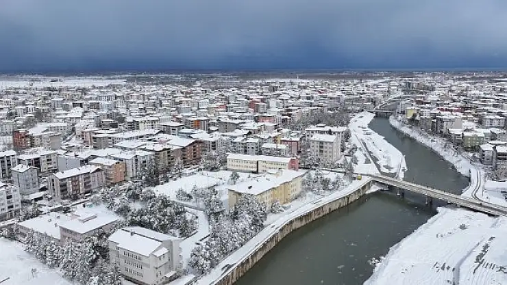 İlk andan itibaren çalışmalarına başladı