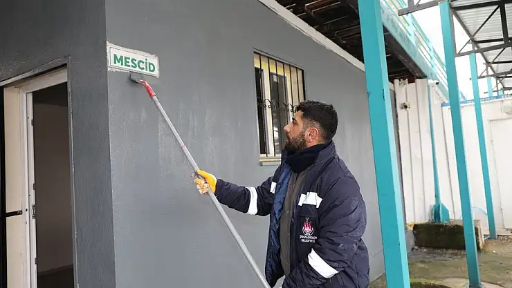 Şehzadeler Belediyesi'nden Perşembe Pazarı'nda yenileme