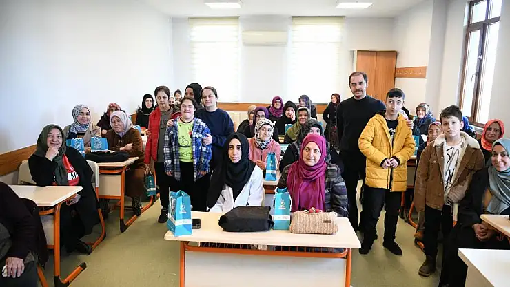 Özel bireylerden en özel 8 Mart hediyesi