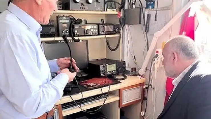 Hobi amaçlı telsiz sistemi kurdu