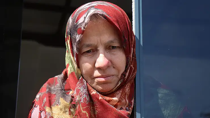 Okul müdürünü bıçaklayan bipolar hastasının annesi ilk kez konuştu