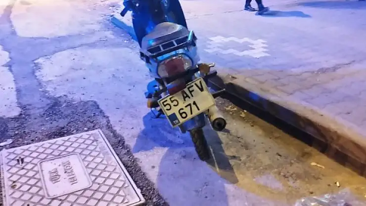 Motosiklet sürücüsü yaralandı