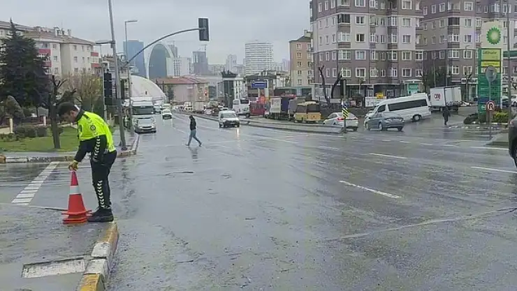 Kırmızı ışık ihlali kaza getirdi