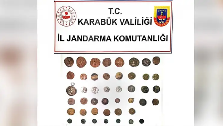 4 kişi 45 sikke ile yakalandı