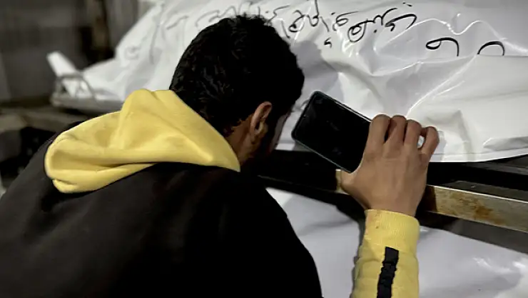 Gazze'ye şiddetli saldırılar sürüyor