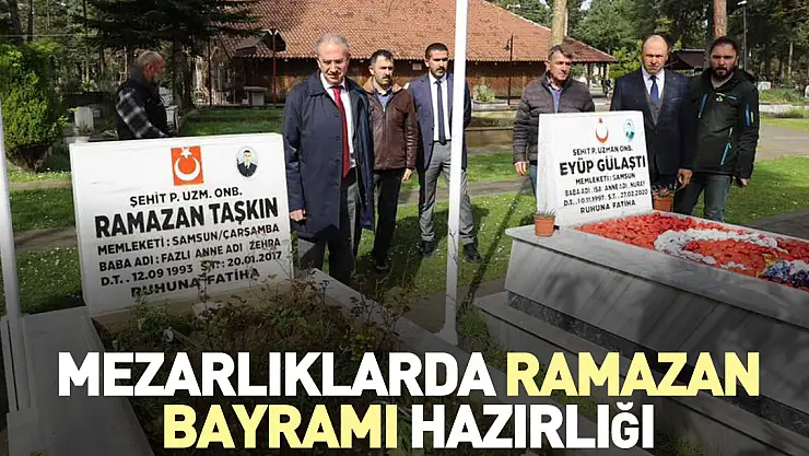 Mezarlıklarda bayram hazırlığı