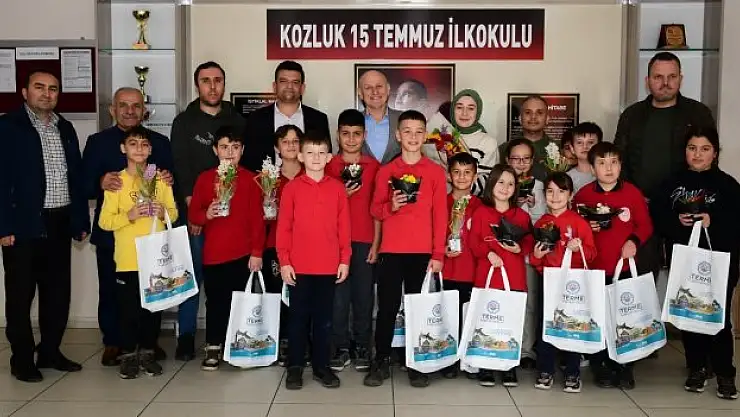 Harçlıklarını alışveriş kartına yatırdı