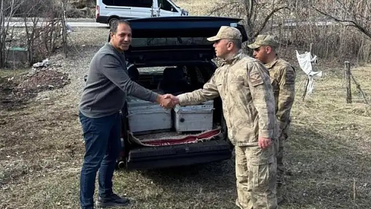 Çalınan arı kovanları sahibine teslim edildi