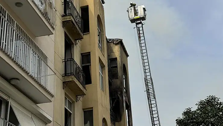 Metruk binada korkutan yangın