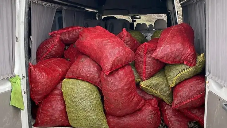 2 ton kaçak midye ele geçirildi