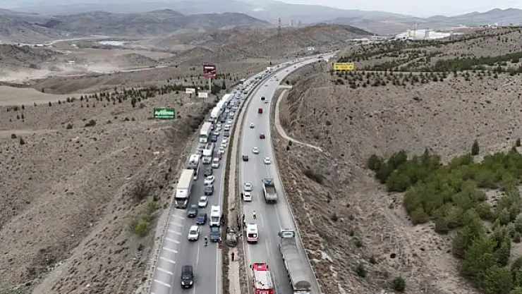 Araç yoğunluğu zirve yaptı